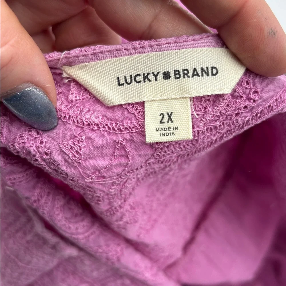 Lucky Brand Embroidered Yoke Sleeveless Top in First Bloom - Picture 5 of 7